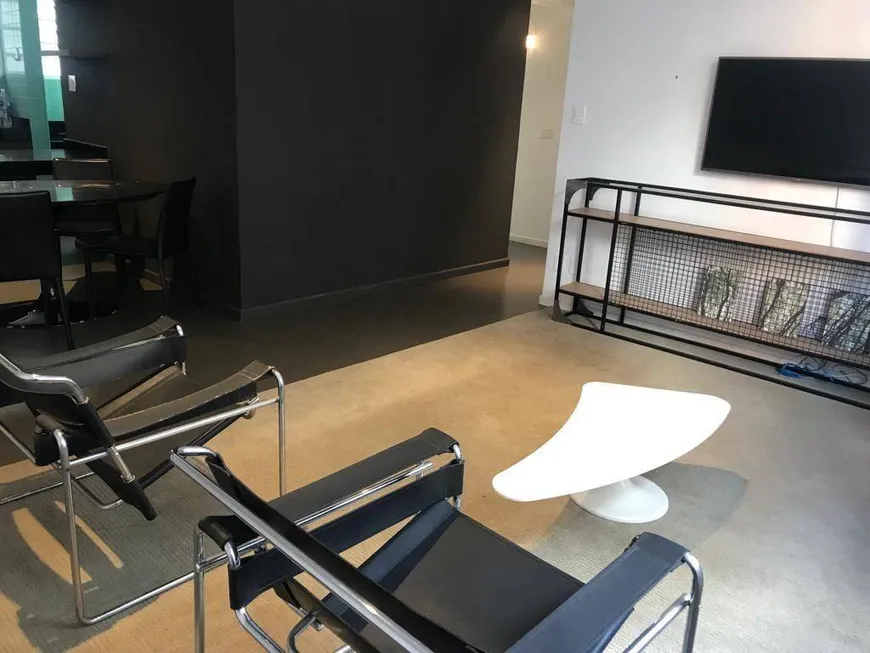 Foto 1 de Apartamento com 2 Quartos para venda ou aluguel, 98m² em Itaim Bibi, São Paulo