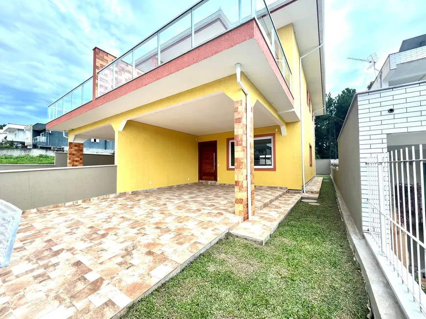 Foto 1 de Sobrado com 3 Quartos à venda, 193m² em Praia dos Ingleses, Florianópolis