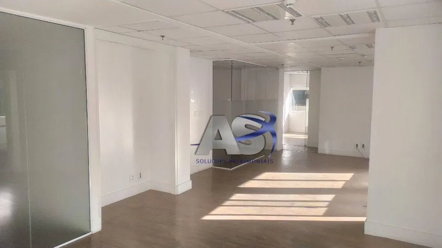 Foto 1 de Sala Comercial para alugar, 232m² em Vila Olímpia, São Paulo