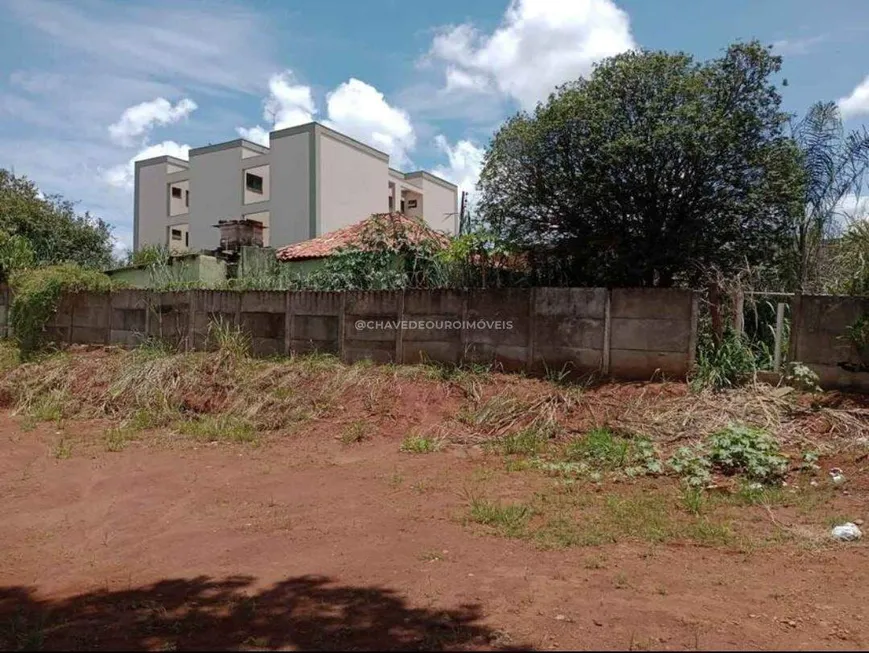 Foto 1 de Lote/Terreno à venda, 670m² em Vila Celeste, Uberaba