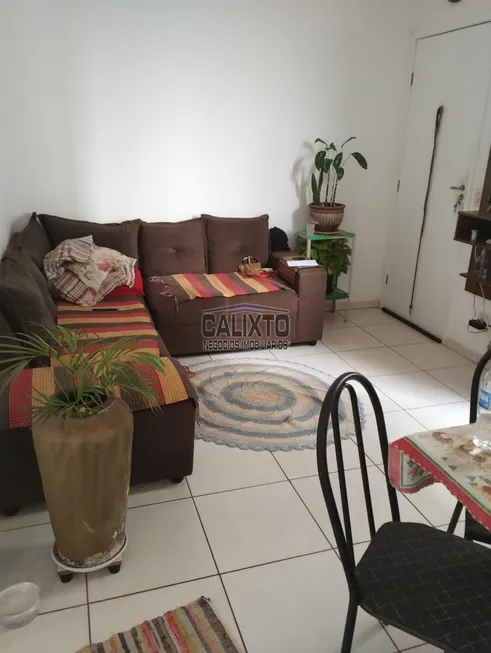 Foto 1 de Apartamento com 2 Quartos à venda, 46m² em Gávea Sul, Uberlândia