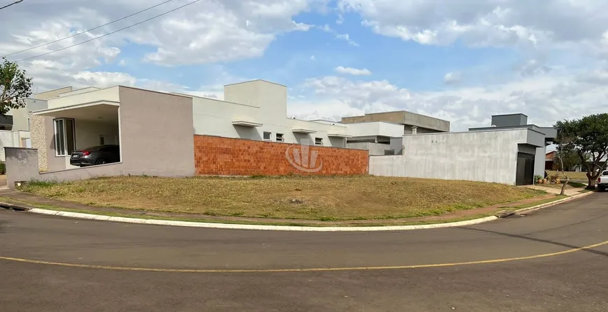 Foto 1 de Lote/Terreno à venda, 388m² em Jardim das Acacias II, Araraquara