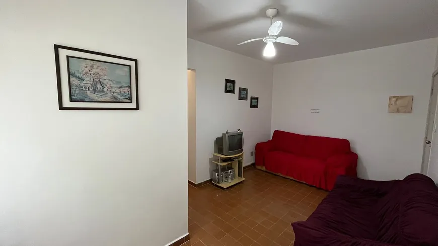 Foto 1 de Apartamento com 1 Quarto à venda, 44m² em Vila Guilhermina, Praia Grande