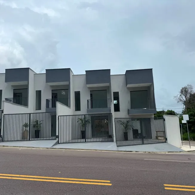 Foto 1 de Casa com 2 Quartos à venda, 65m² em Tarumã, Manaus