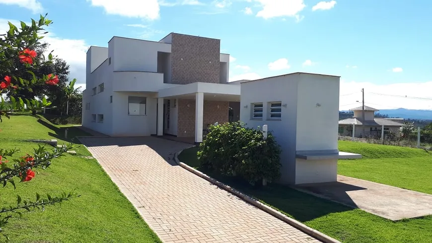 Foto 1 de Casa de Condomínio com 4 Quartos à venda, 322m² em Centro, Taquaraçu de Minas