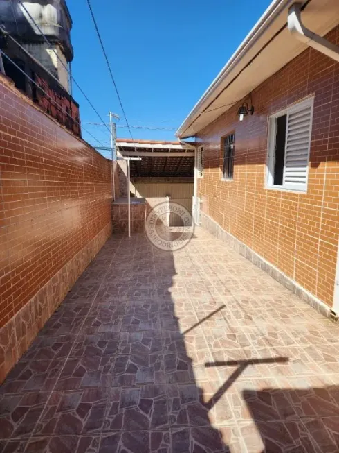 Foto 1 de Casa com 2 Quartos à venda, 57m² em Jardim Boa Vista, São Roque