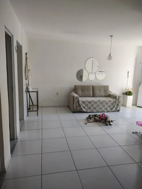 Foto 1 de Apartamento com 2 Quartos à venda, 70m² em Jacarecanga, Fortaleza