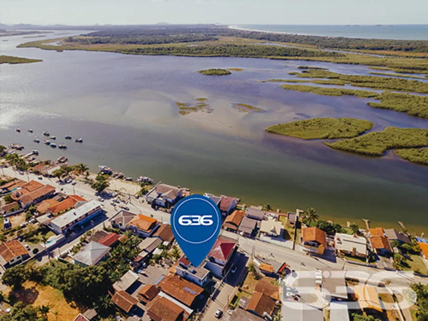 Foto 1 de Sobrado com 4 Quartos à venda, 260m² em Costeira, Balneário Barra do Sul