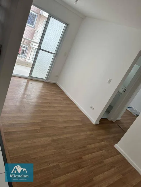 Foto 1 de Apartamento com 2 Quartos à venda, 48m² em Vila Amália, São Paulo