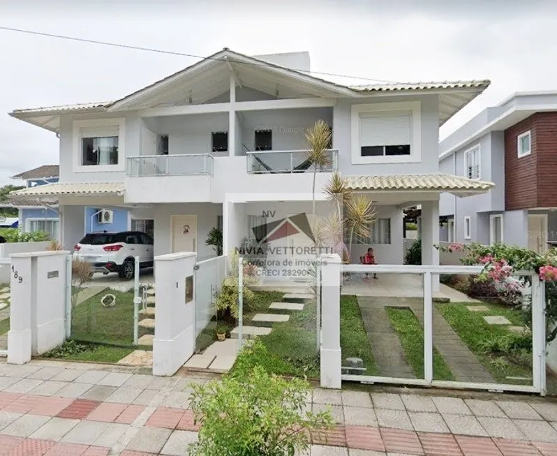 Foto 1 de Casa com 4 Quartos à venda, 150m² em Canasvieiras, Florianópolis