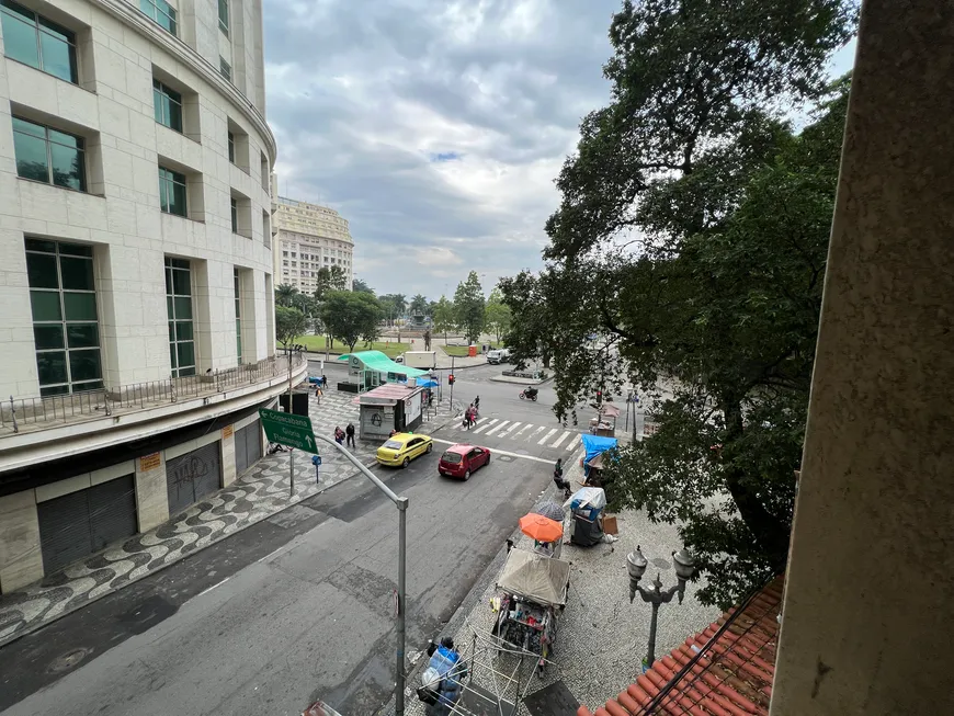 Foto 1 de Sala Comercial para alugar, 60m² em Centro, Rio de Janeiro