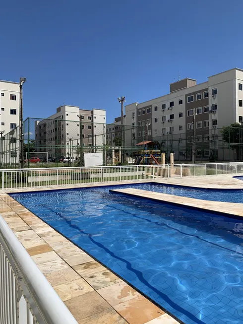 Foto 1 de Apartamento com 2 Quartos para alugar, 50m² em Coaçu, Fortaleza