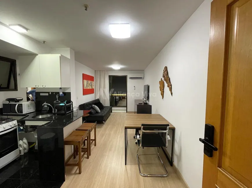 Foto 1 de Flat com 1 Quarto à venda, 40m² em Ipanema, Rio de Janeiro