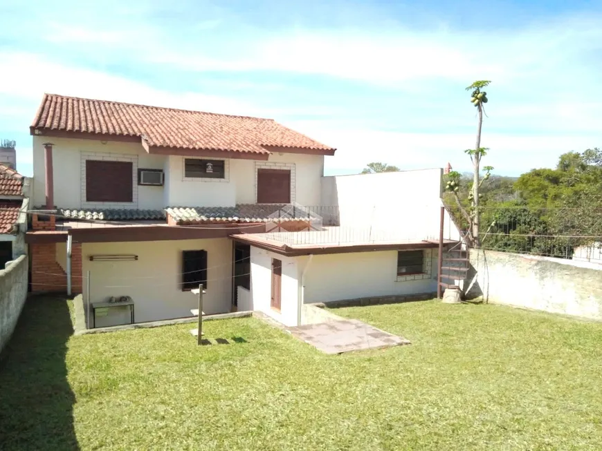 Foto 1 de Casa com 3 Quartos à venda, 265m² em Vila Ipiranga, Porto Alegre