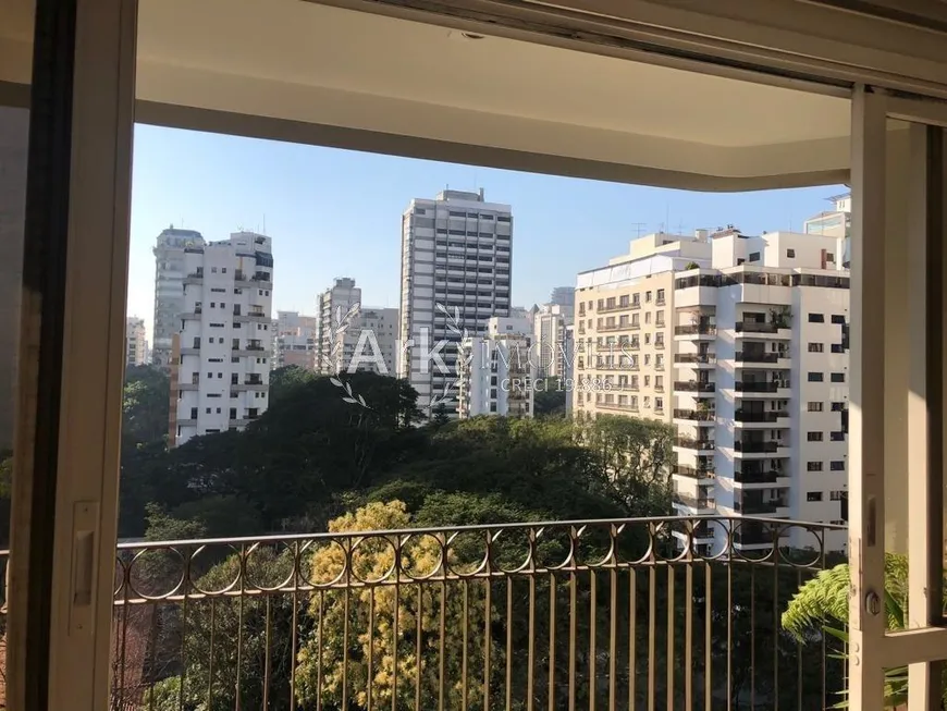 Foto 1 de Apartamento com 4 Quartos à venda, 142m² em Vila Nova Conceição, São Paulo