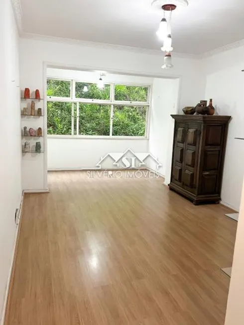 Foto 1 de Apartamento com 3 Quartos à venda, 105m² em Centro, Petrópolis