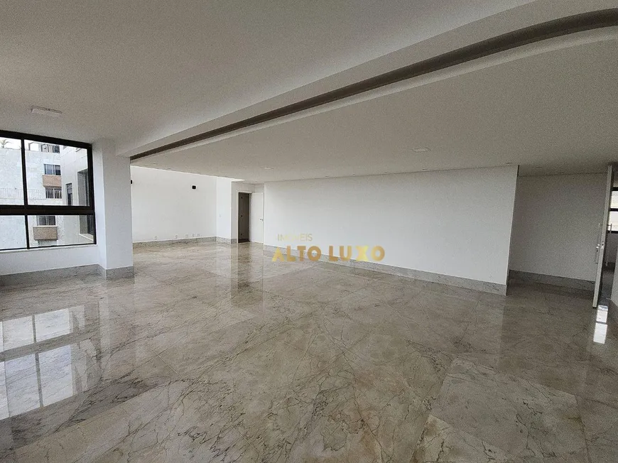 Foto 1 de Apartamento com 4 Quartos à venda, 214m² em Santa Lúcia, Belo Horizonte