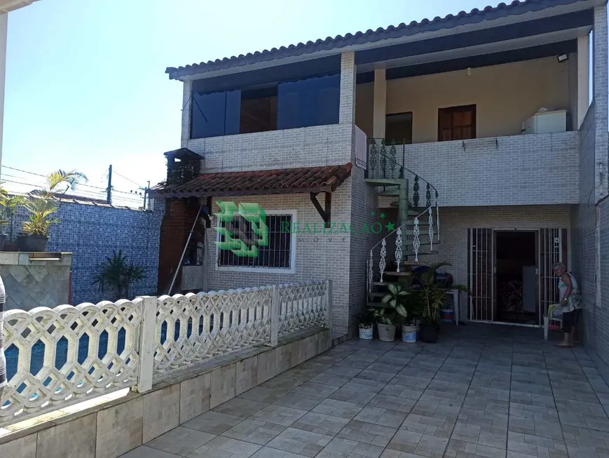 Foto 1 de Casa com 3 Quartos à venda, 150m² em Centro, Mongaguá