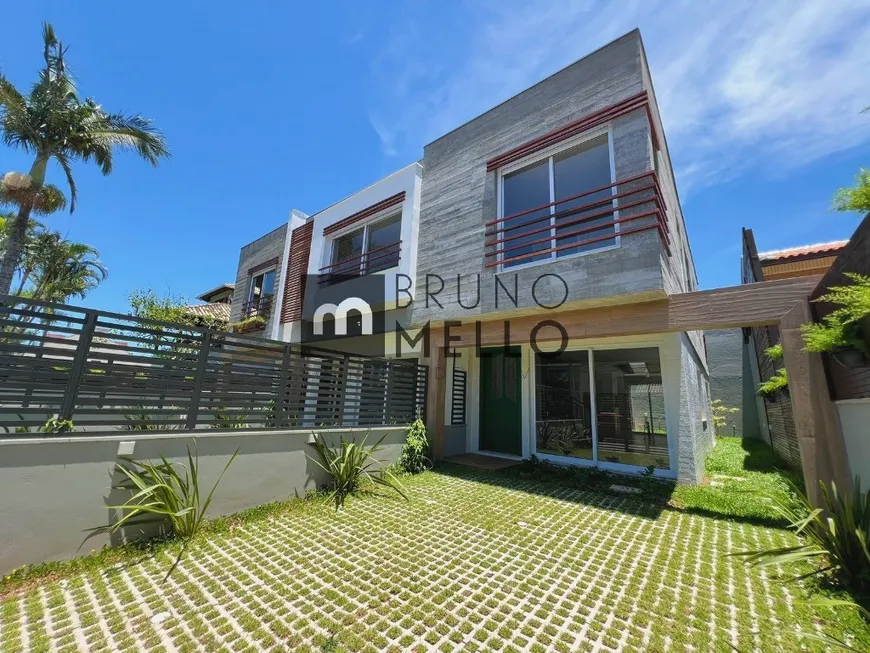 Foto 1 de Sobrado com 3 Quartos à venda, 130m² em Rio Tavares, Florianópolis