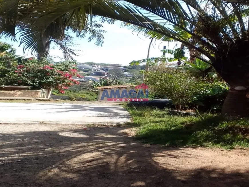 Foto 1 de Fazenda/Sítio com 3 Quartos à venda, 120m² em Estância Porto Velho, Jacareí