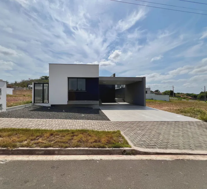Foto 1 de Casa de Condomínio com 3 Quartos à venda, 177m² em Tabajaras, Teresina