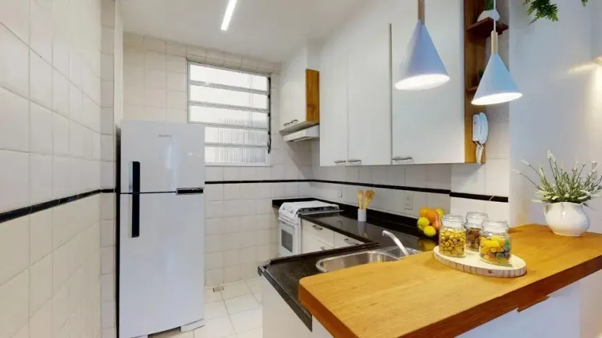 Foto 1 de Apartamento com 1 Quarto à venda, 45m² em Copacabana, Rio de Janeiro