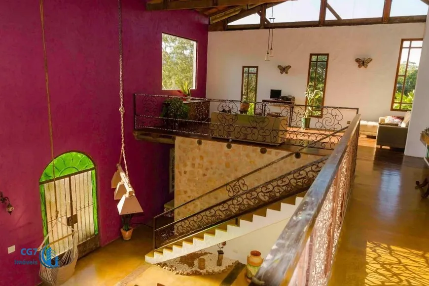 Foto 1 de Fazenda/Sítio com 3 Quartos à venda, 470m² em Residencial Santa Helena - Gleba I, Santana de Parnaíba
