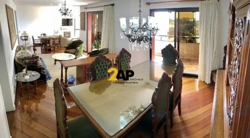 Foto 1 de Apartamento com 4 Quartos à venda, 230m² em Jardim Vitoria Regia, São Paulo