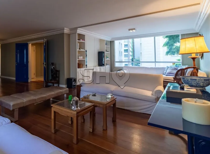 Foto 1 de Apartamento com 5 Quartos à venda, 214m² em Jardim Paulista, São Paulo
