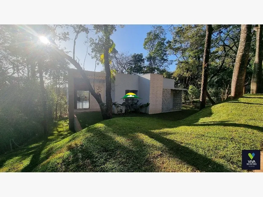 Foto 1 de Casa de Condomínio com 4 Quartos à venda, 400m² em Condomínio Retiro do Chalé, Brumadinho