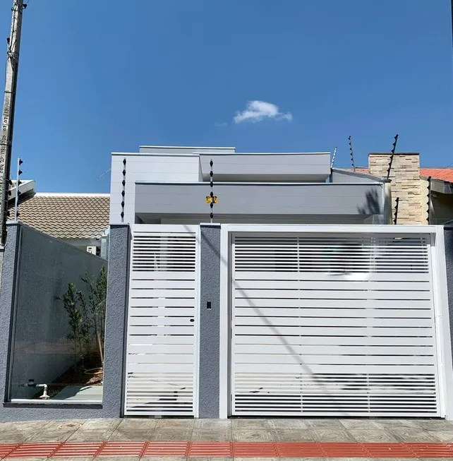 Foto 1 de Casa com 3 Quartos à venda, 139m² em Vila Morangueira, Maringá