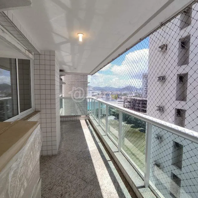 Foto 1 de Apartamento com 3 Quartos à venda, 90m² em Itapuã, Vila Velha