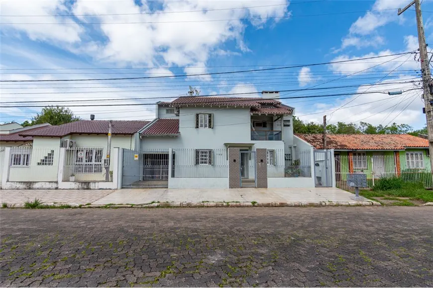 Foto 1 de Casa com 3 Quartos à venda, 251m² em Harmonia, Canoas