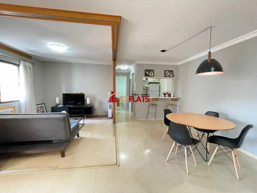 Foto 1 de Flat com 2 Quartos para alugar, 70m² em Itaim Bibi, São Paulo