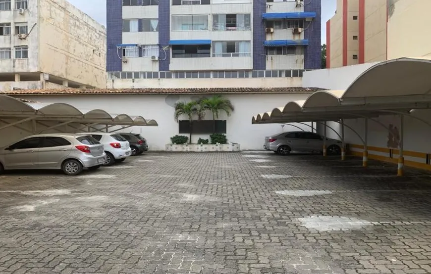 Foto 1 de Galpão/Depósito/Armazém para alugar, 700m² em Costa Azul, Salvador