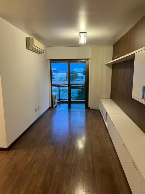 Foto 1 de Apartamento com 2 Quartos à venda, 74m² em Jacarepaguá, Rio de Janeiro