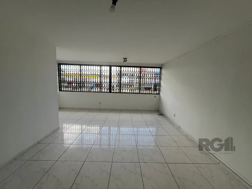 Foto 1 de Sala Comercial à venda, 50m² em Camaquã, Porto Alegre