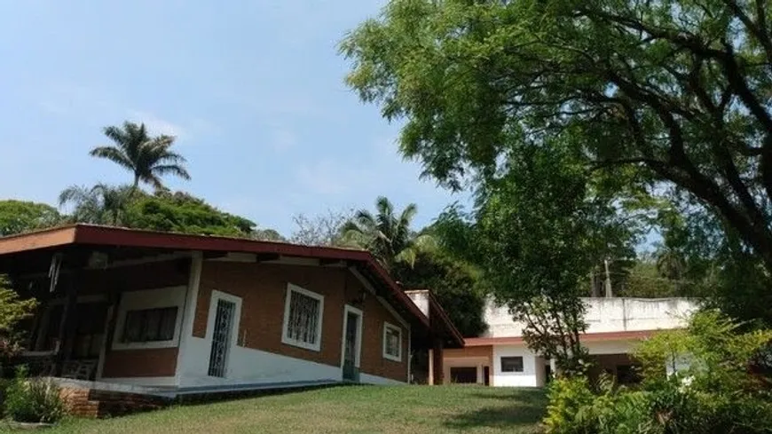Foto 1 de Fazenda/Sítio com 5 Quartos à venda, 600m² em Jardim Vitória, Campo Limpo Paulista