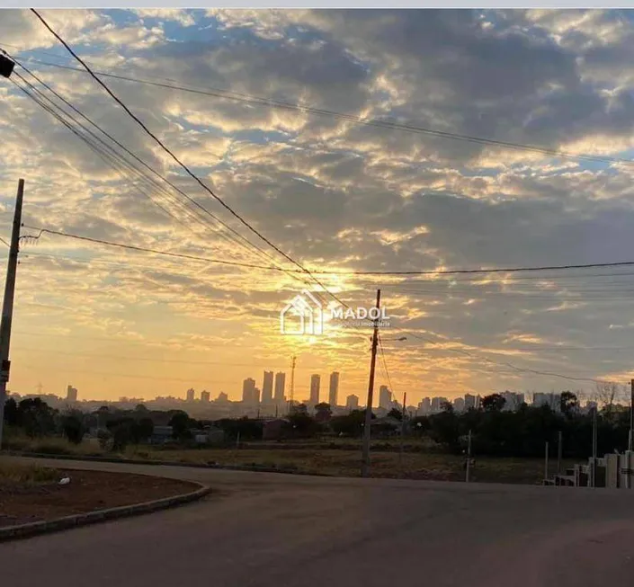 Foto 1 de Lote/Terreno à venda, 300m² em Cara Cara, Ponta Grossa