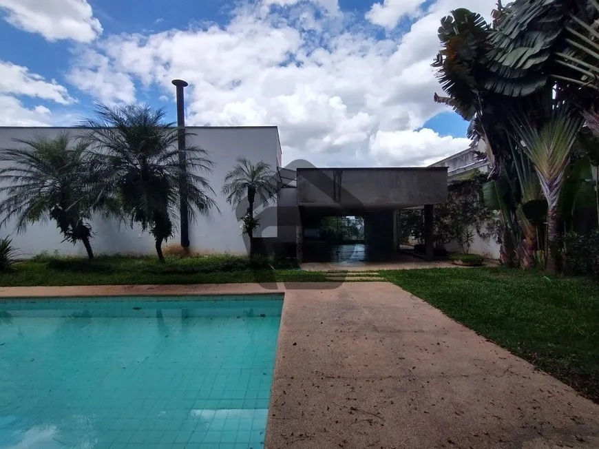 Foto 1 de Casa com 4 Quartos à venda, 700m² em Morumbi, São Paulo