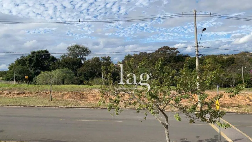 Foto 1 de Lote/Terreno à venda, 494m² em , Tietê