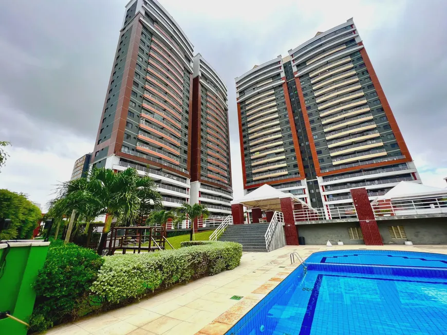 Foto 1 de Apartamento com 3 Quartos à venda, 112m² em Guararapes, Fortaleza