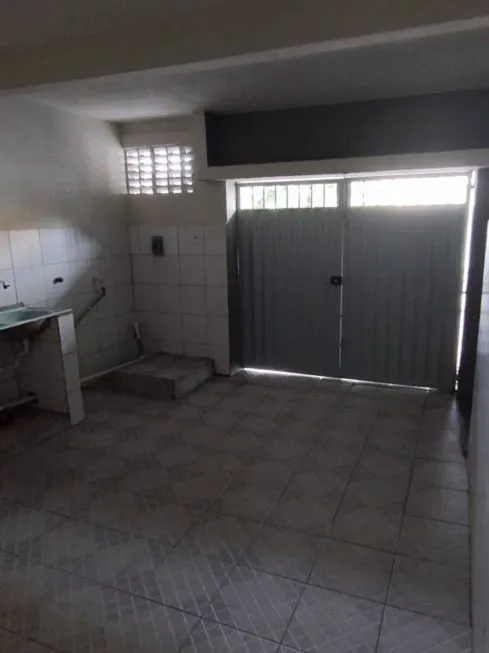 Foto 1 de Casa com 2 Quartos à venda, 85m² em Centro, Lauro de Freitas