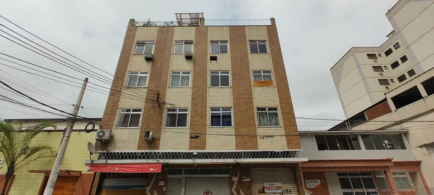 Foto 1 de Apartamento com 3 Quartos à venda, 140m² em Jardim Amália, Volta Redonda