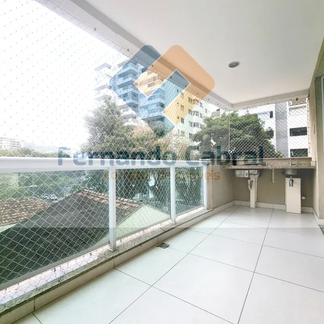 Foto 1 de Apartamento com 2 Quartos à venda, 84m² em Santa Rosa, Niterói