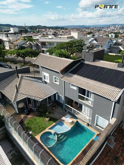 Foto 1 de Casa de Condomínio com 3 Quartos à venda, 365m² em Condomínio Residencial Euroville, Bragança Paulista