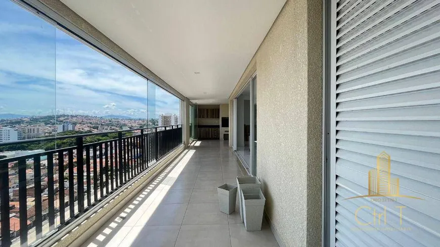 Foto 1 de Apartamento com 4 Quartos à venda, 194m² em Jardim das Nações, Taubaté