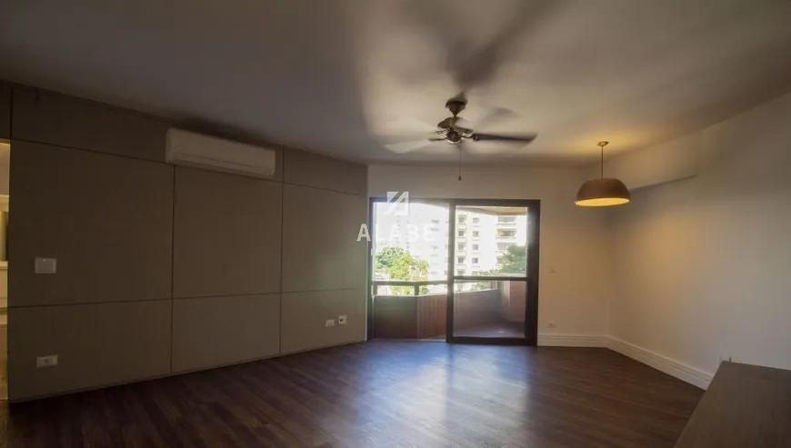 Foto 1 de Apartamento com 3 Quartos à venda, 148m² em Brooklin, São Paulo
