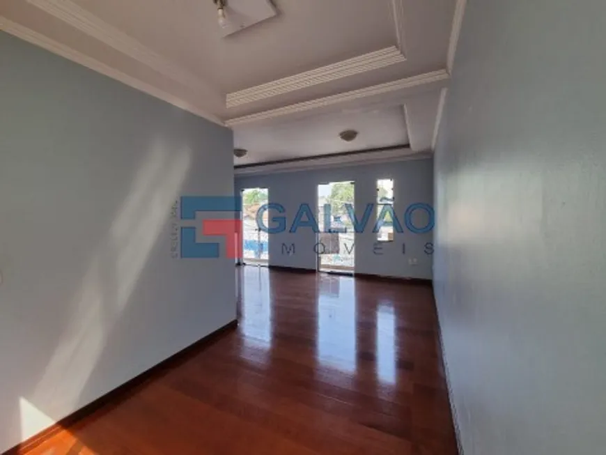 Foto 1 de Sobrado com 3 Quartos para alugar, 160m² em Vila Hortolândia, Jundiaí