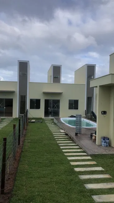 Foto 1 de Casa de Condomínio com 2 Quartos à venda, 320m² em Barra do Jacuipe Monte Gordo, Camaçari